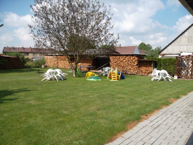 penzionzahradavlt.jpg